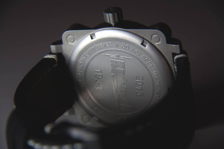 Production shot of the i16 rear view