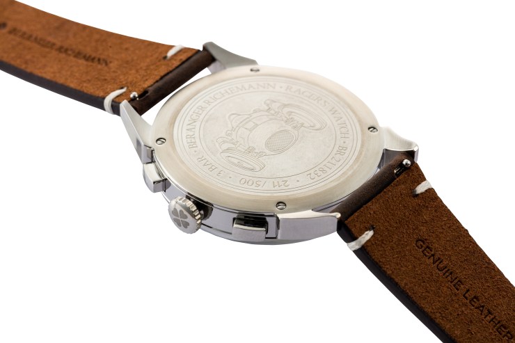 WHITE_SILVER_BACK_DETAIL